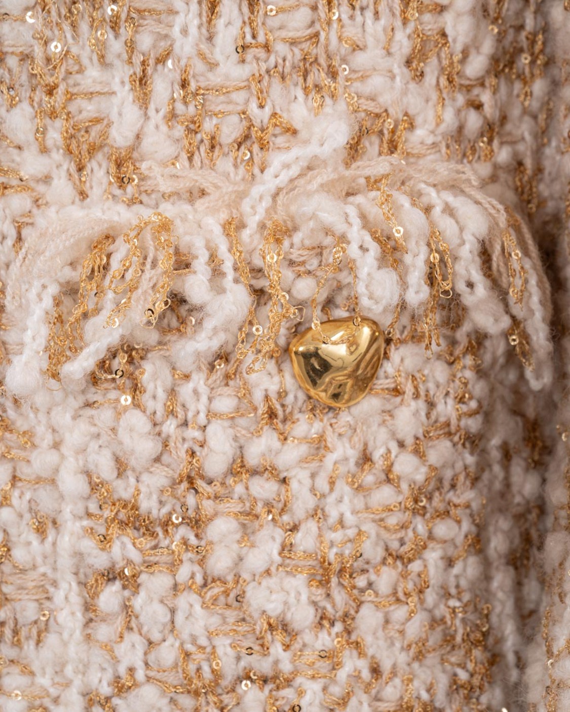 shop FABIANA FILIPPI  Giacca: Fabiana Filippi giacchina effetto tweed.
Effetto tweed a trama aperta.
Giacchina corta senza collo. 
Composizione: 28% Poliammide 25% Lana 22% Acrilico 25% Poliestere.
Made in Italy.. GCD225F122 L629-VR1 number 2548615